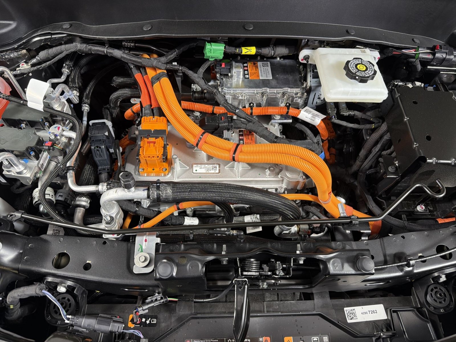 New 2027 Chevrolet Bolt LT w/ Comfort Package FWD image 27