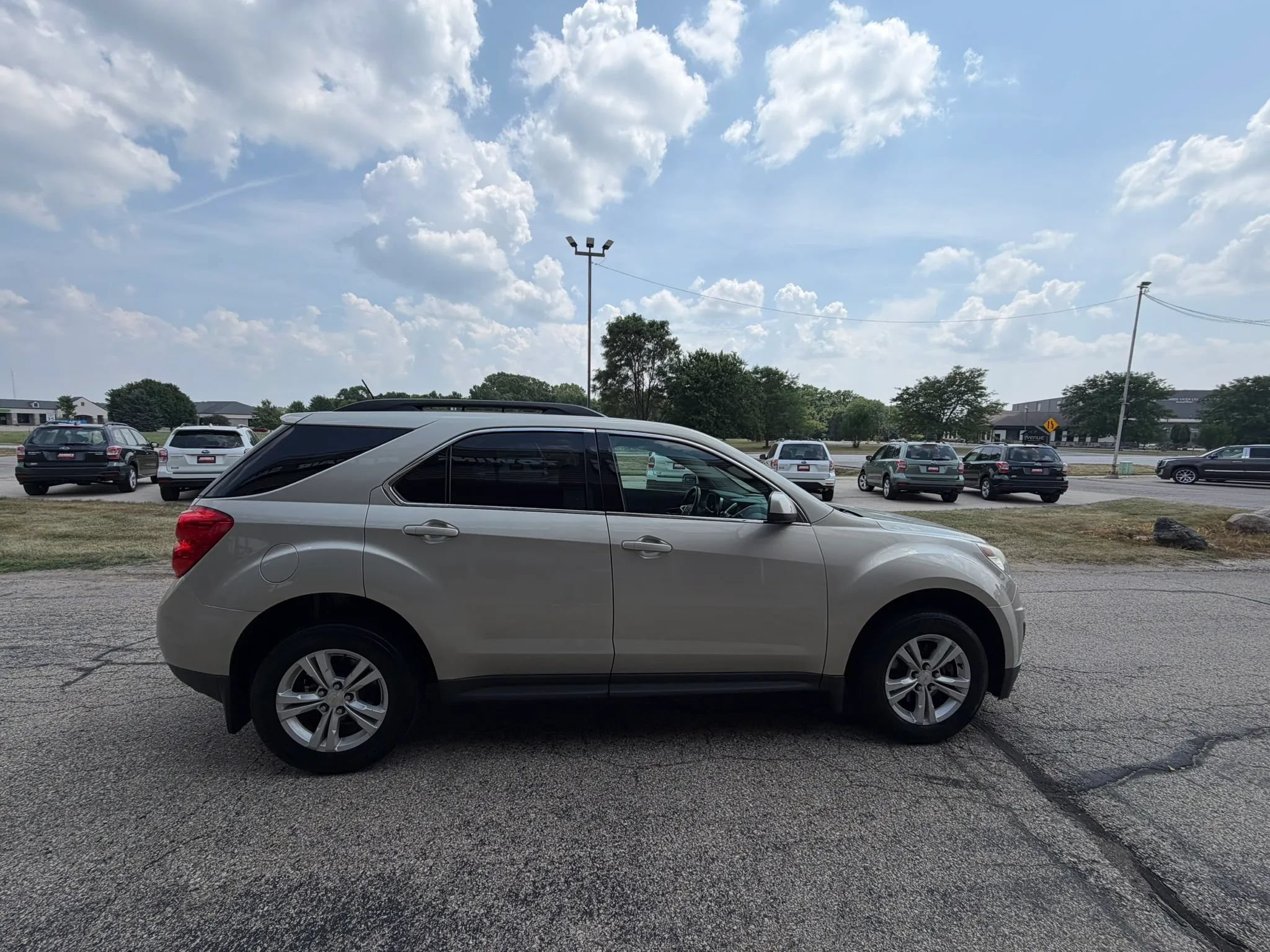 Used 2015 Chevrolet Equinox LT w/ Driver Convenience Package FWD image 6
