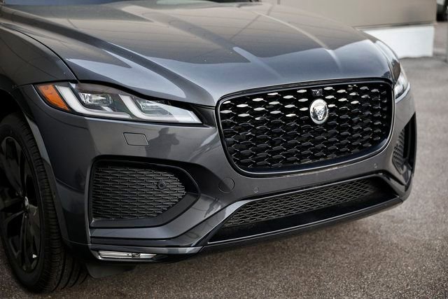 New 2026 Jaguar F-PACE R-Dynamic S image 8