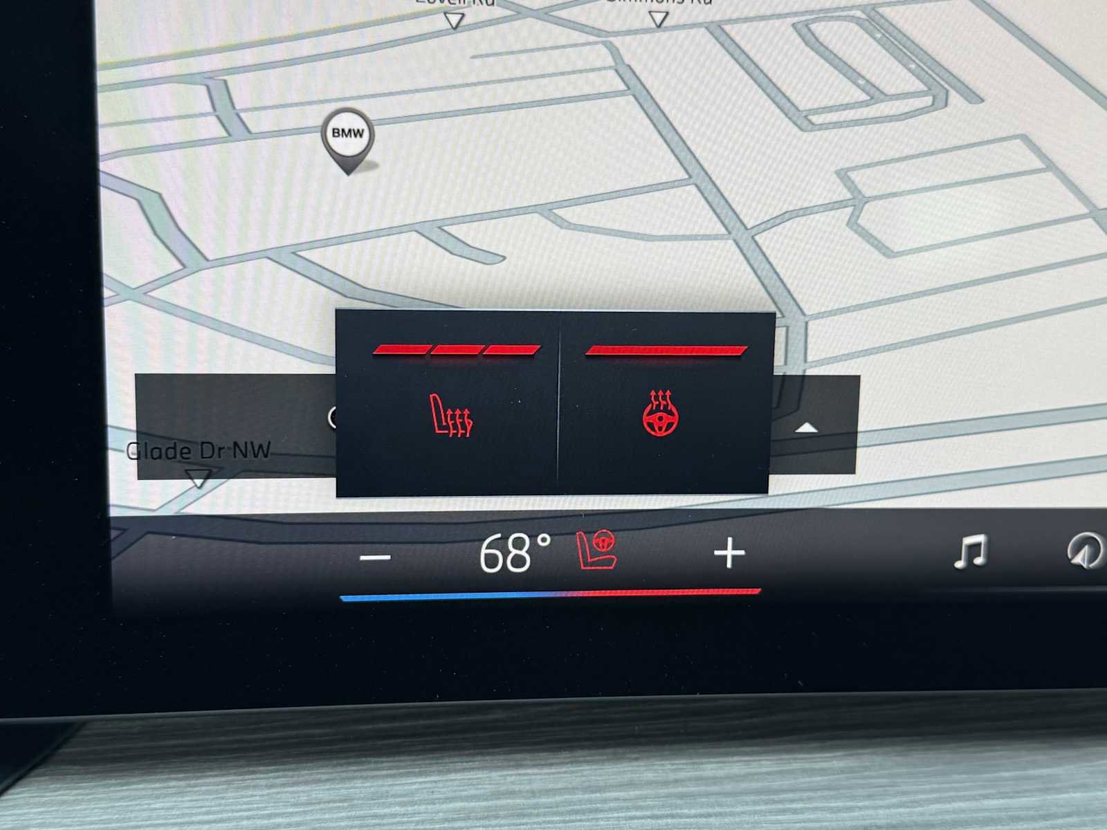 New 2025 BMW 330i xDrive Sedan w/ Premium Package image 24