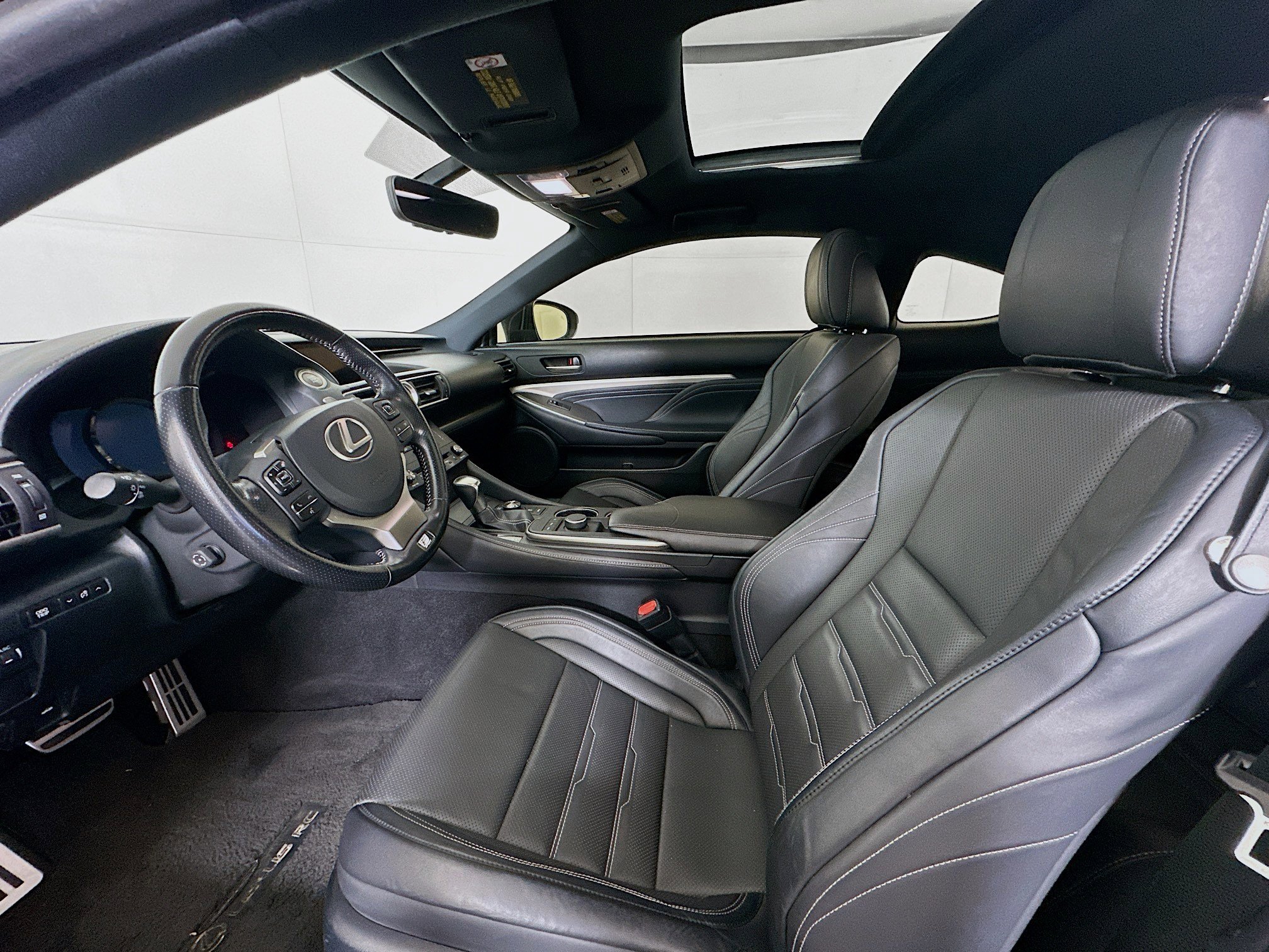 Used 2017 Lexus RC 200t F Sport image 13