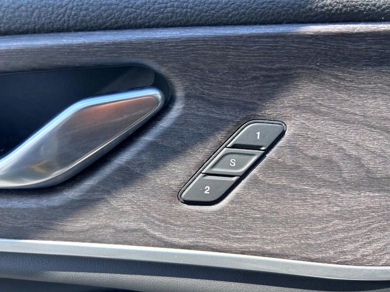 Used 2022 Jeep Grand Cherokee L Limited image 22