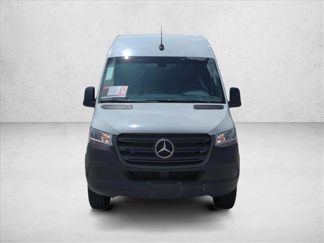 Used 2023 Mercedes-Benz Sprinter 2500 video 2