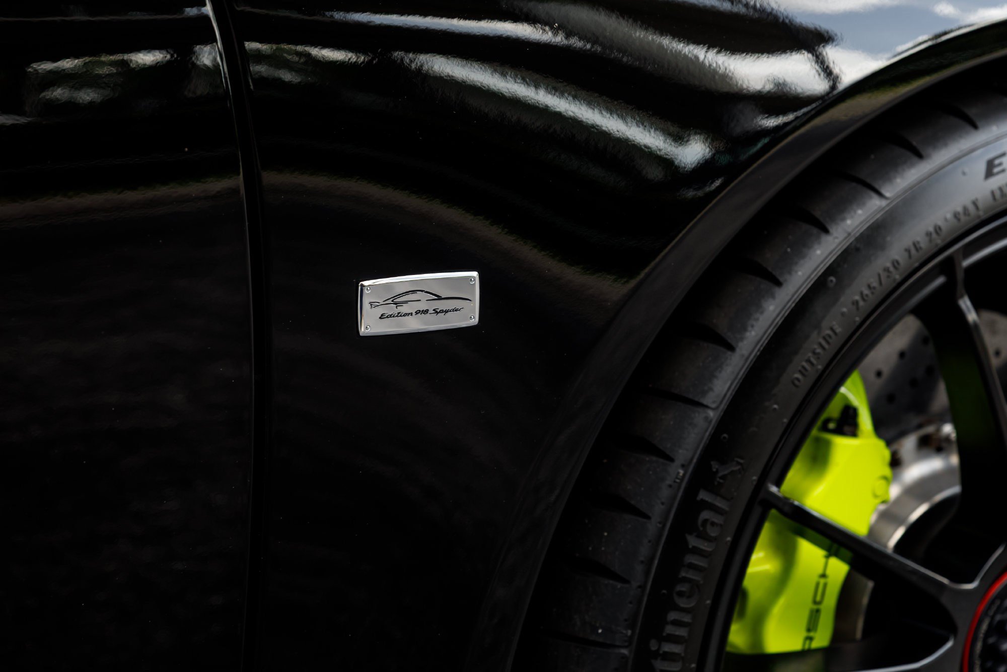 Used 2012 Porsche 911 Turbo S AWD/4WD image 36