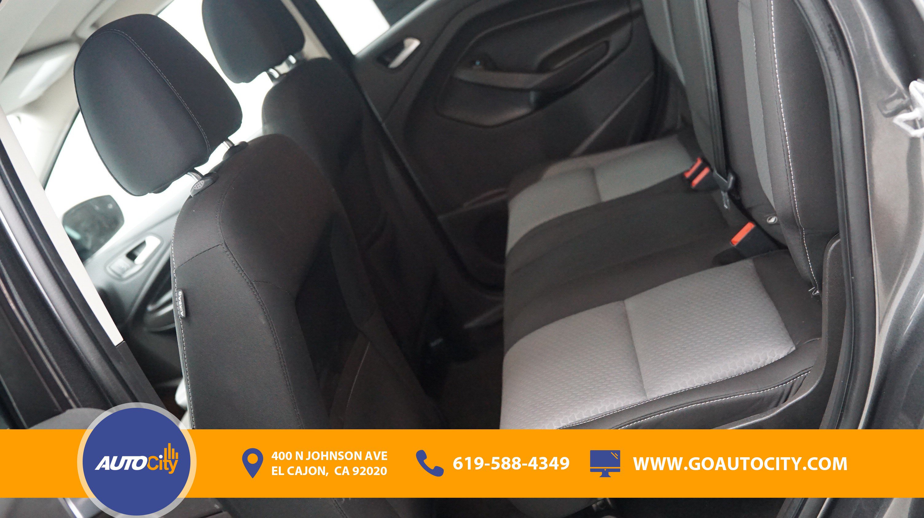 Used 2017 Ford Escape SE FWD image 14