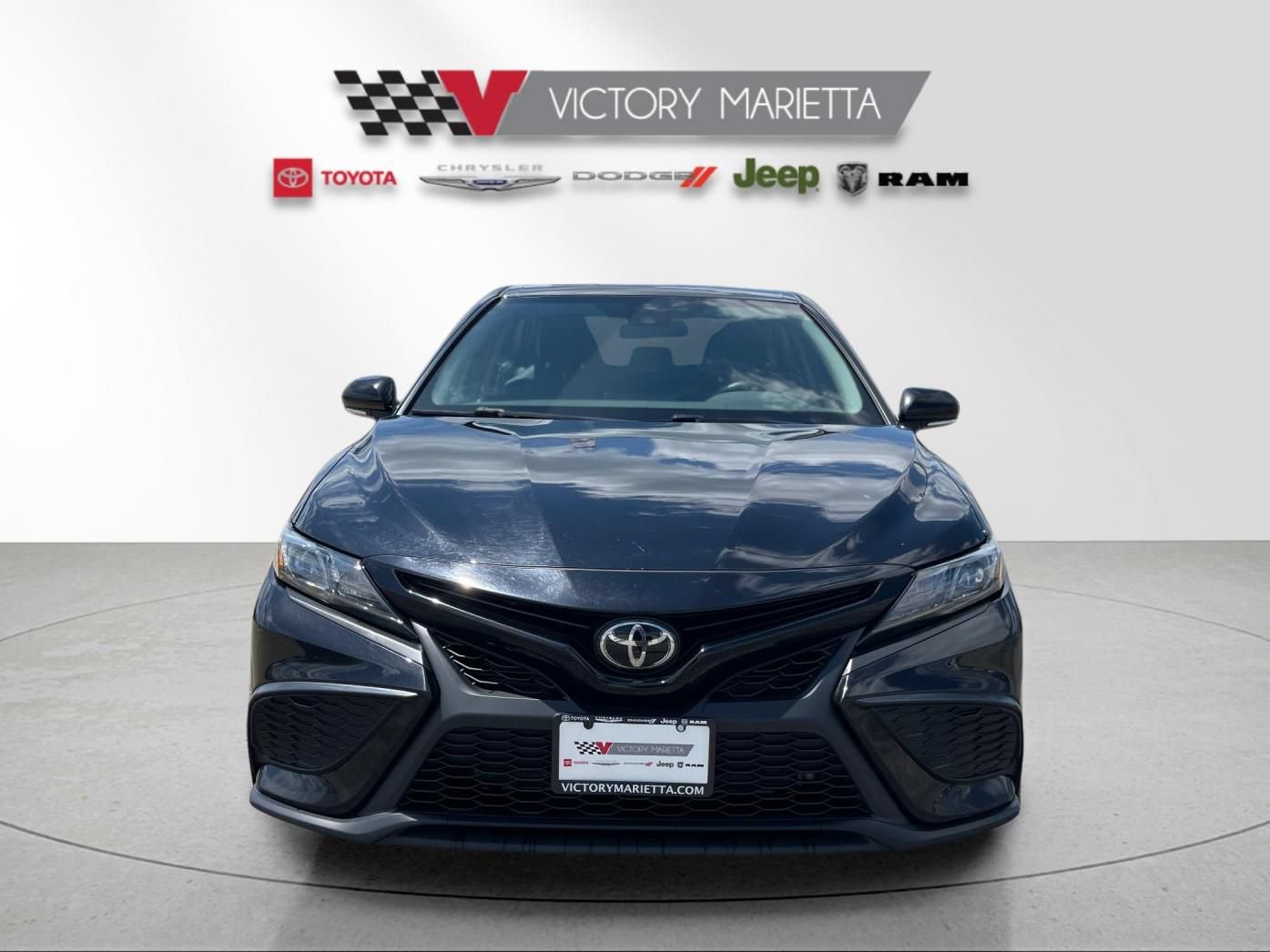 Used 2023 Toyota Camry SE FWD image 8