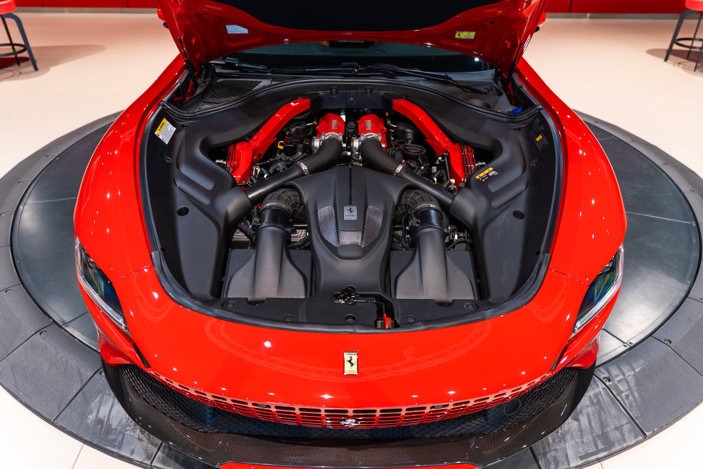 Certified 2021 Ferrari Roma RWD image 18