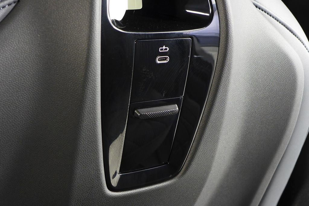 Used 2026 BMW iX xDrive45 w/ M Sport Package image 20