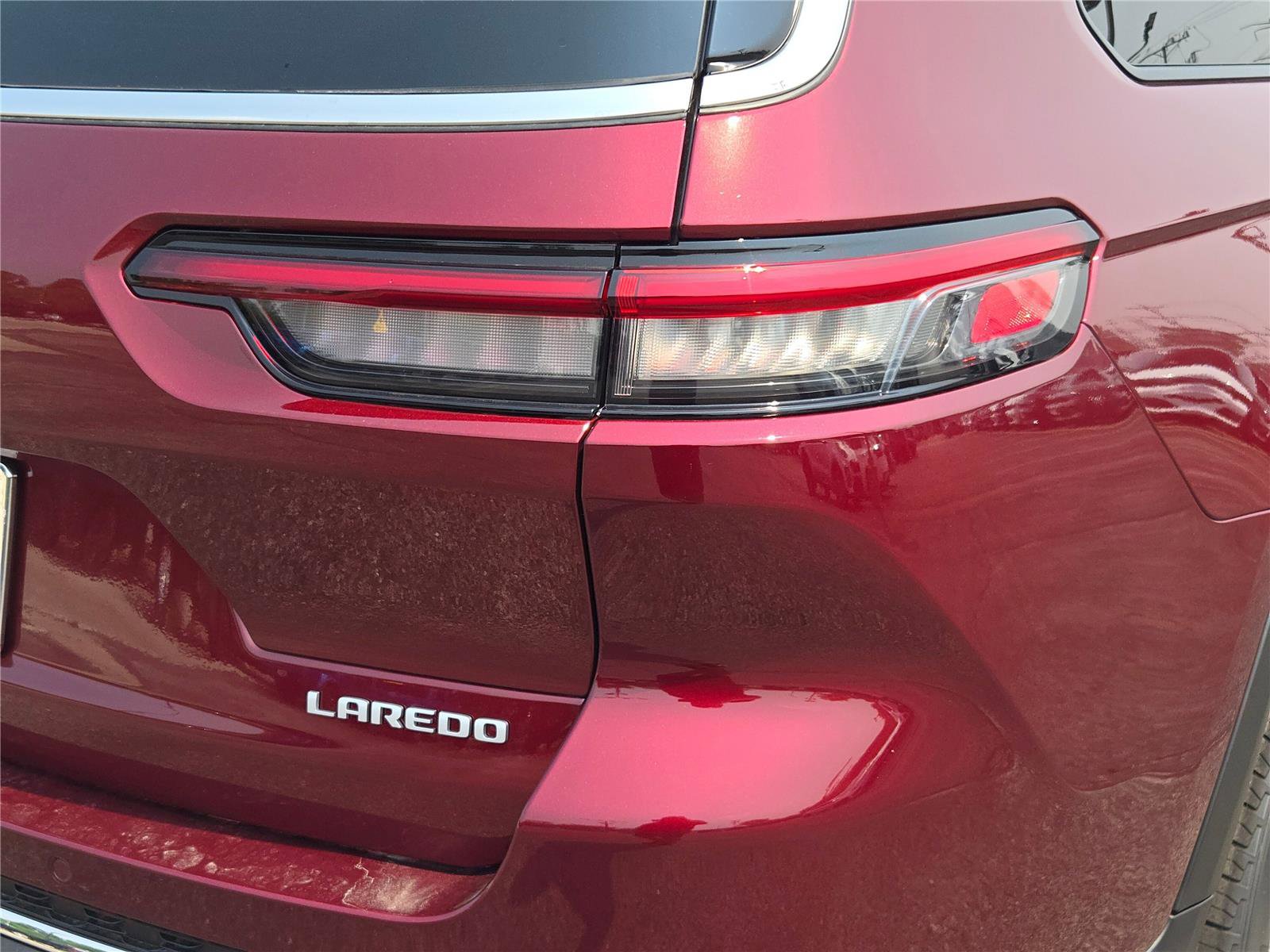 New 2025 Jeep Grand Cherokee L Laredo w/ Luxury Tech Group I image 15