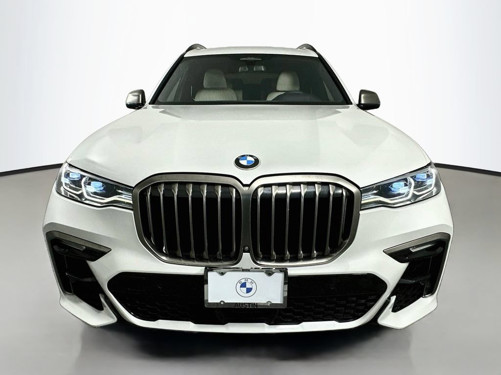 Used 2020 BMW X7 M50i w/ Dynamic Handling Package AWD/4WD image 2