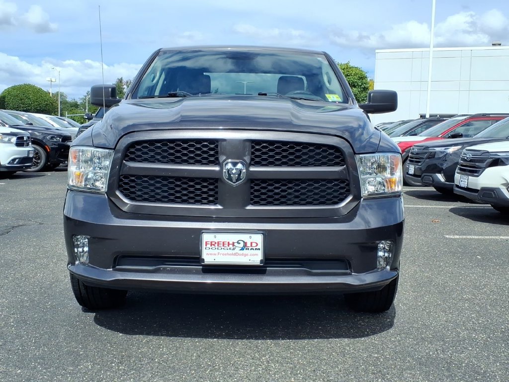 Used 2019 RAM 1500 Express w/ Express Value Package AWD/4WD image 2