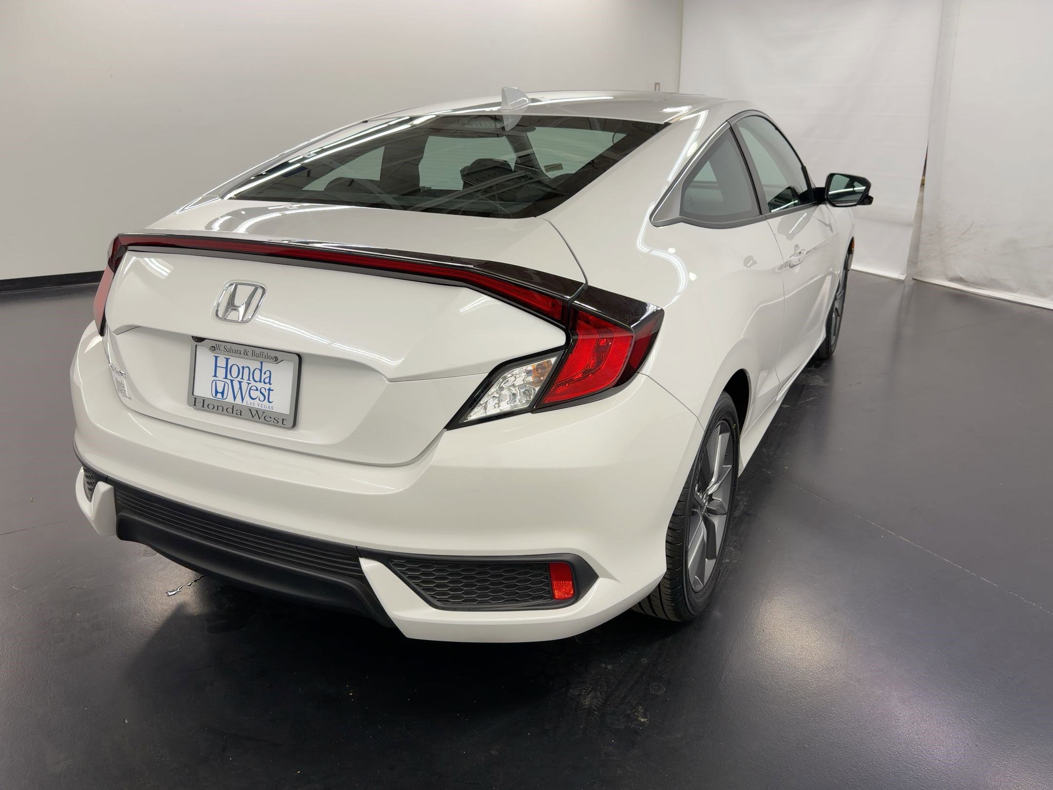 Certified 2019 Honda Civic EX image 9