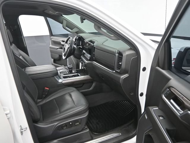 Used 2023 Chevrolet Silverado 1500 LTZ w/ LTZ Convenience Package II image 17