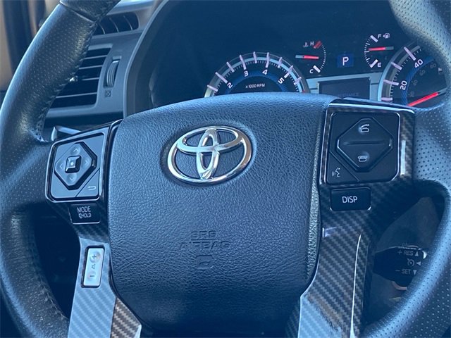 Used 2016 Toyota 4Runner SR5 image 16