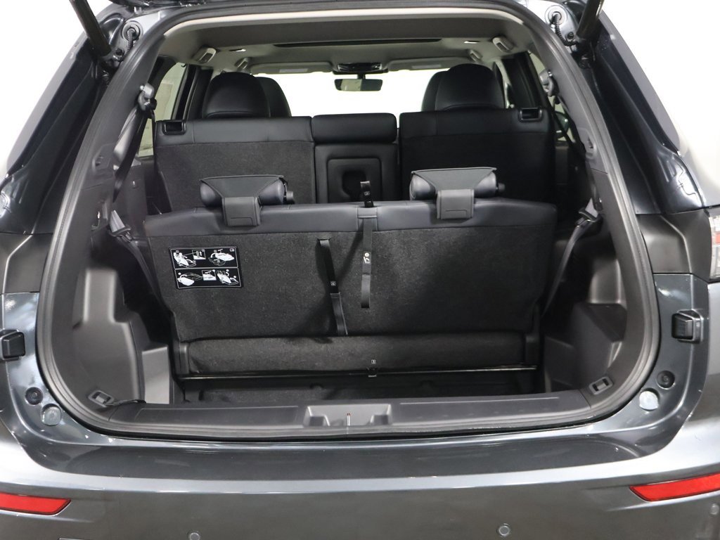 New 2026 Mitsubishi Outlander SEL image 24