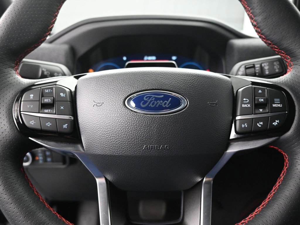 Used 2025 Ford Explorer ST-Line w/ Premium Package image 12