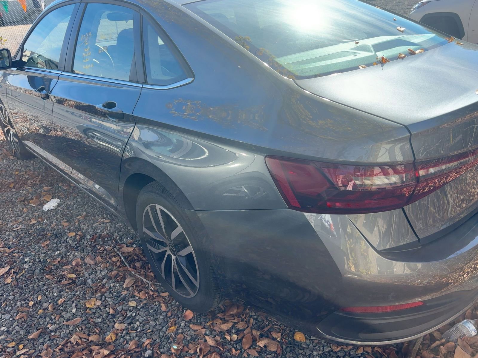 Used 2025 Volkswagen Jetta SE image 5