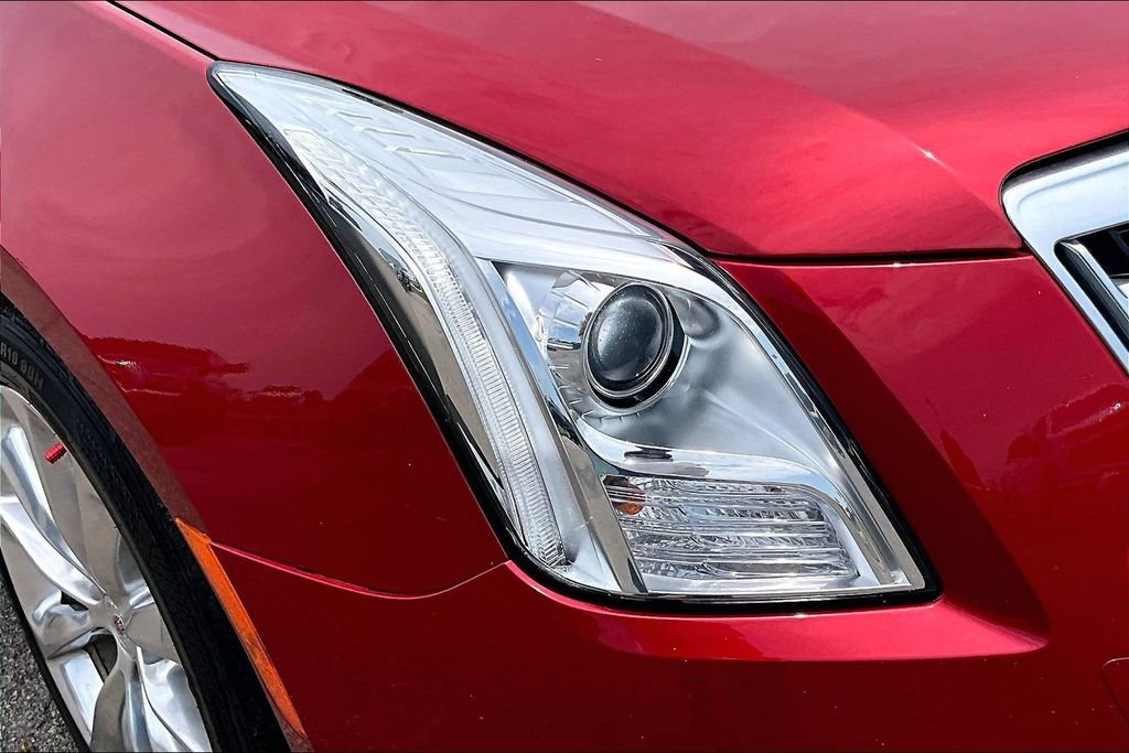 Used 2013 Cadillac XTS Luxury w/ Driver Awareness Package FWD image 28
