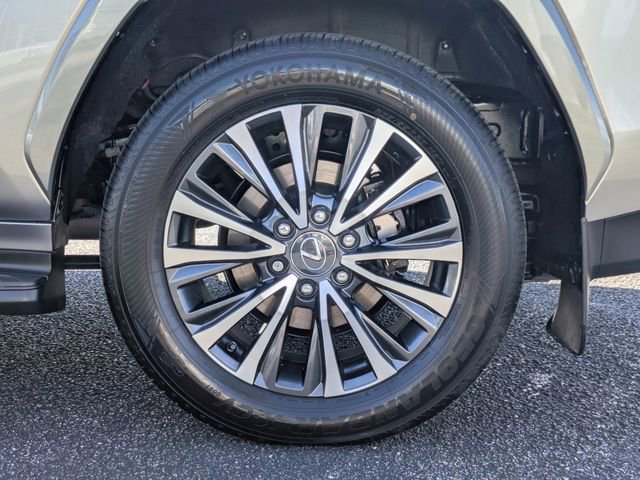 Used 2025 Lexus LX 600 4WD w/ Interior Upgrade Package image 13