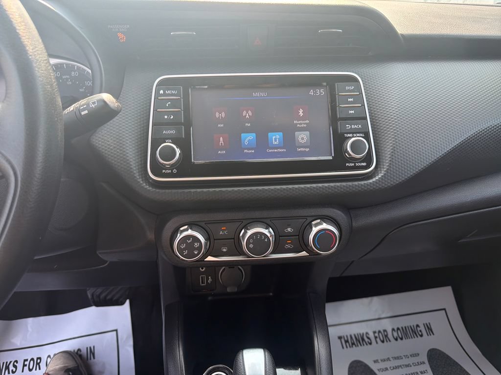 Certified 2022 Nissan Kicks S FWD image 20