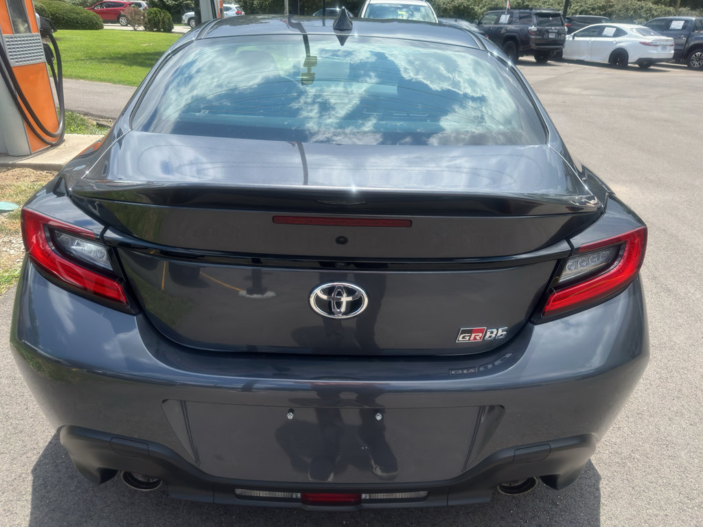 Used 2024 Toyota GR86 Premium RWD image 5