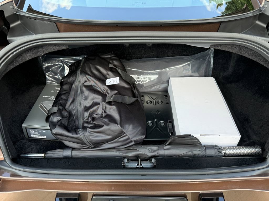 New 2025 Aston Martin Vanquish image 46