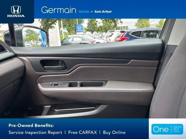 Used 2018 Honda Odyssey EX image 30