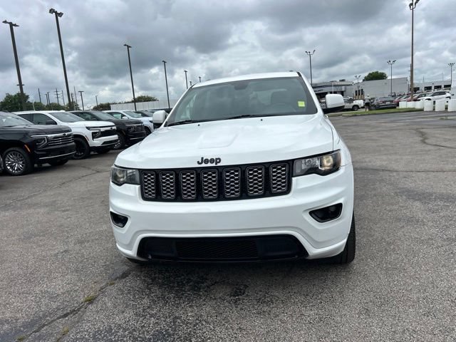 Used 2022 Jeep Grand Cherokee Laredo X RWD image 8