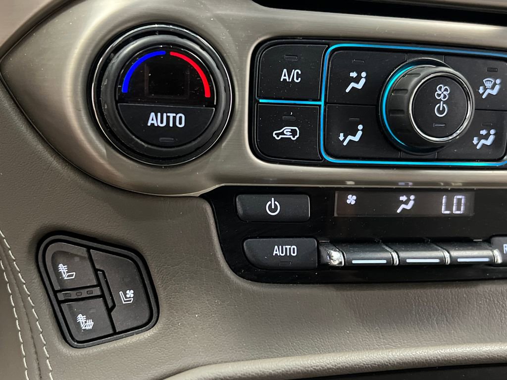 Used 2019 GMC Yukon Denali w/ Denali Ultimate Package AWD/4WD image 57
