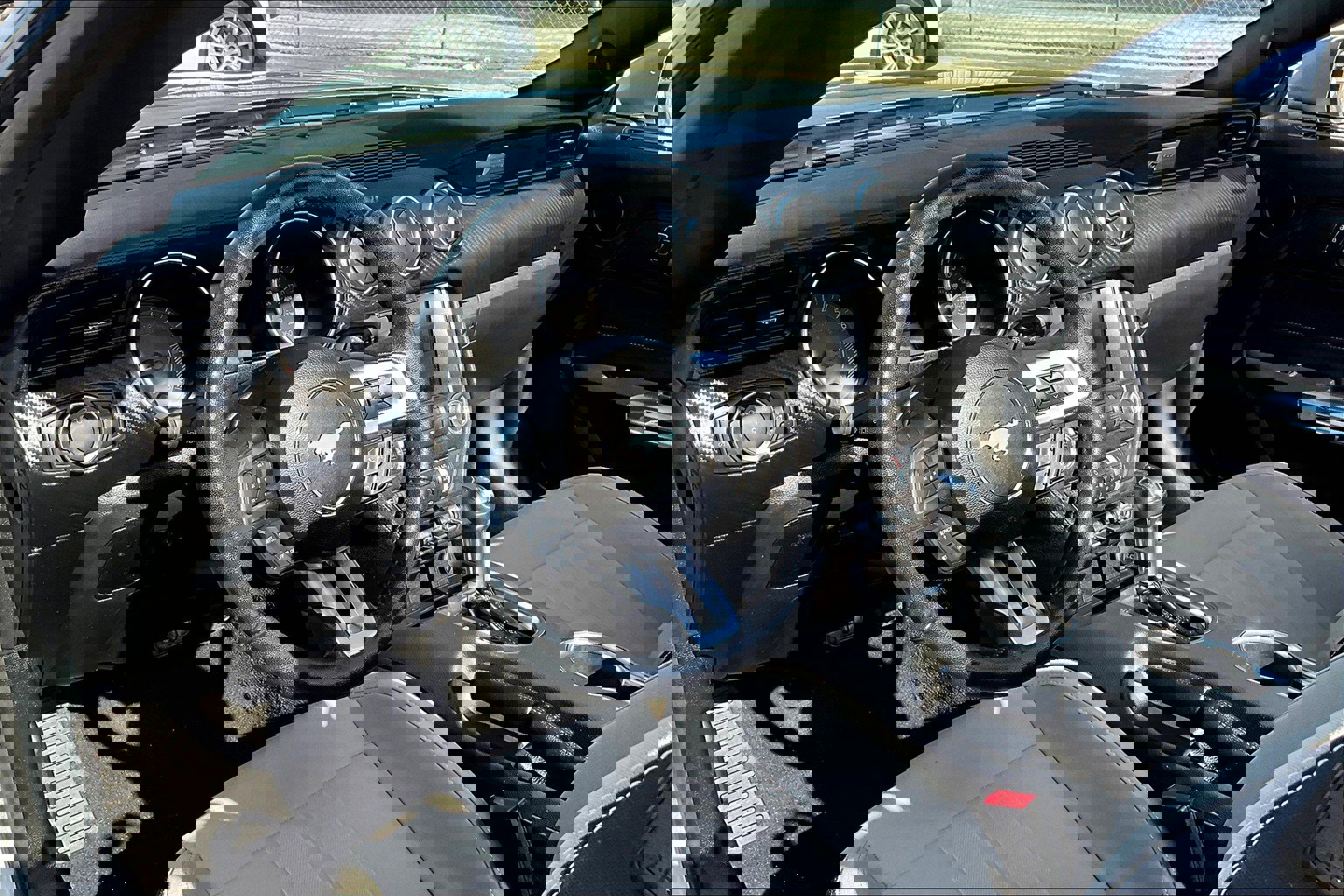 Used 2022 Ford Mustang Convertible w/ Equipment Group 101A image 20