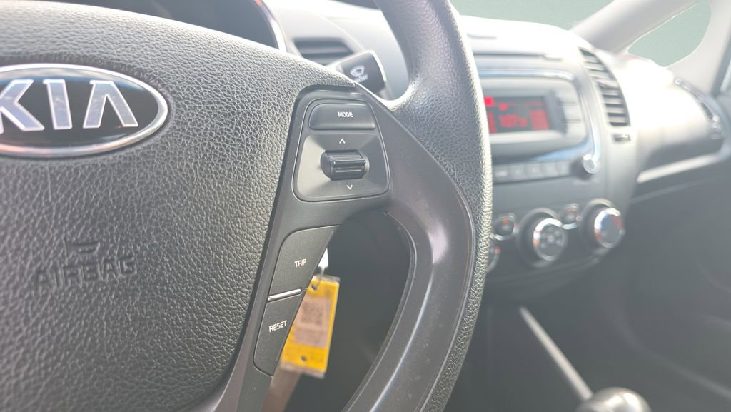 Used 2017 Kia Forte LX FWD image 20