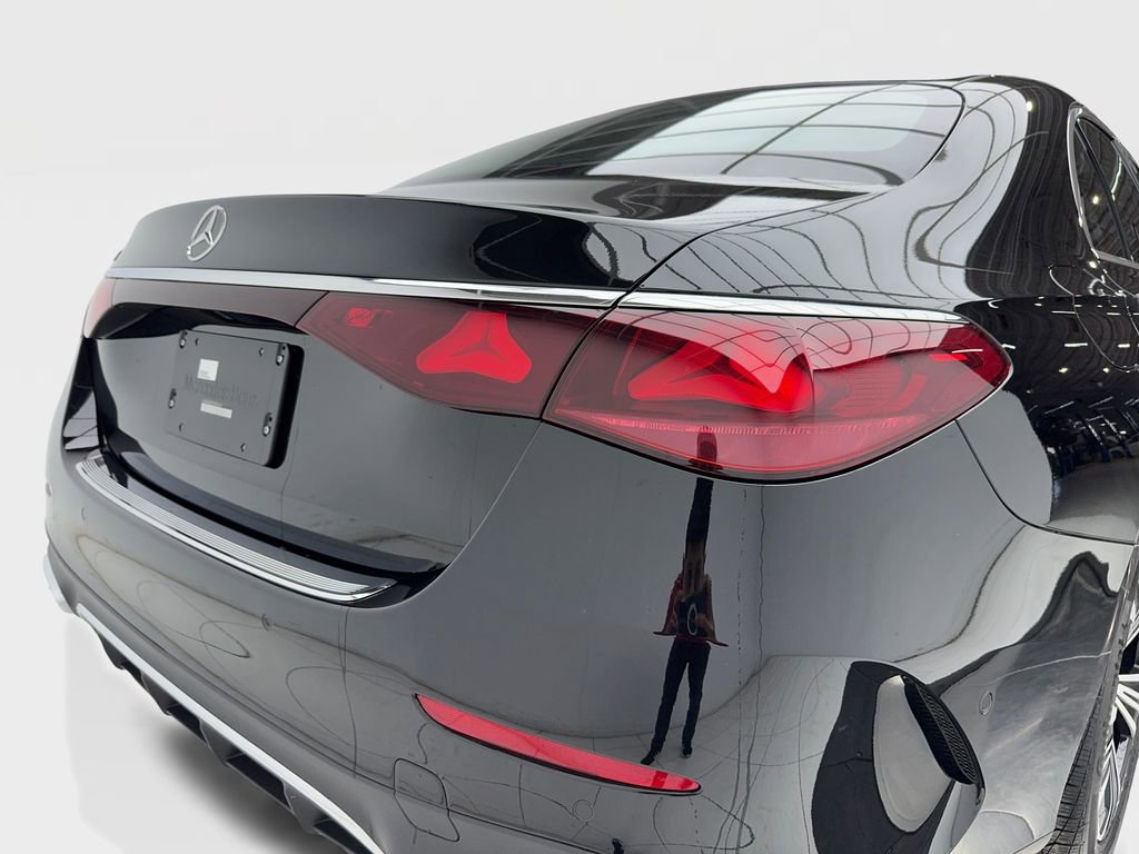 Used 2026 Mercedes-Benz E 350 Sedan image 9