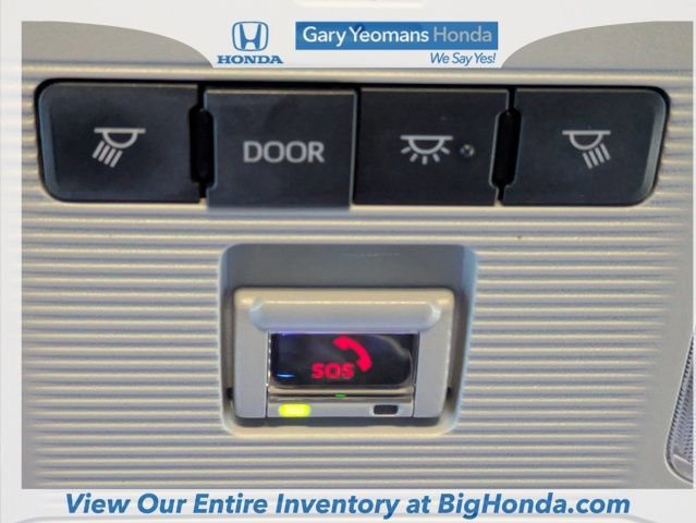 Used 2024 Toyota RAV4 AWD Hybrid image 31