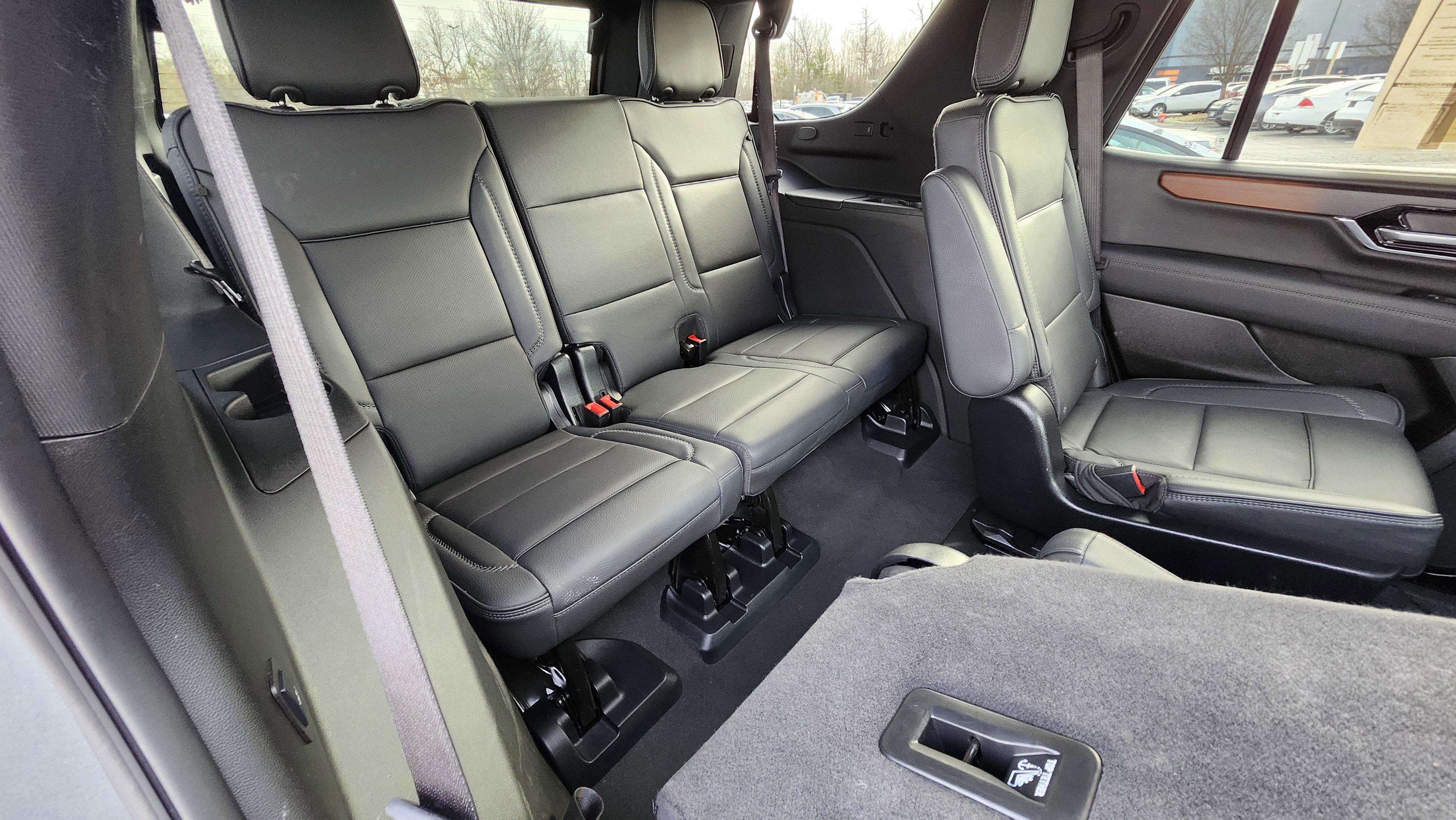 Used 2025 GMC Yukon Denali image 22