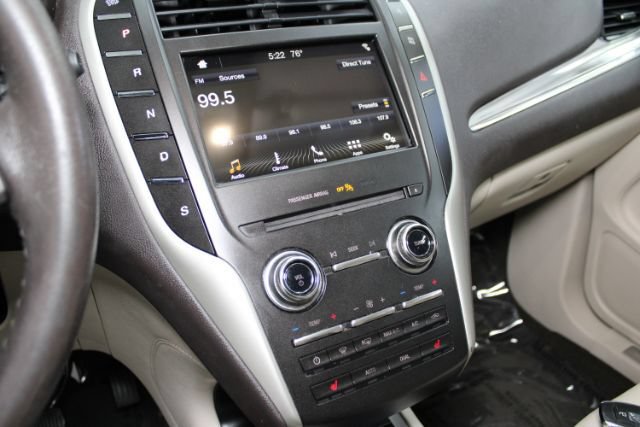Used 2019 Lincoln MKC Premiere FWD image 13