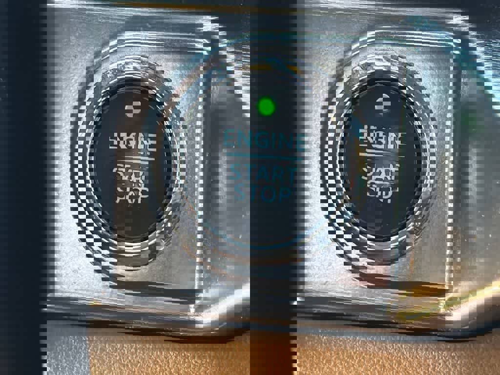 Certified 2021 Ford F150 Lariat w/ Equipment Group 502A High AWD/4WD image 29