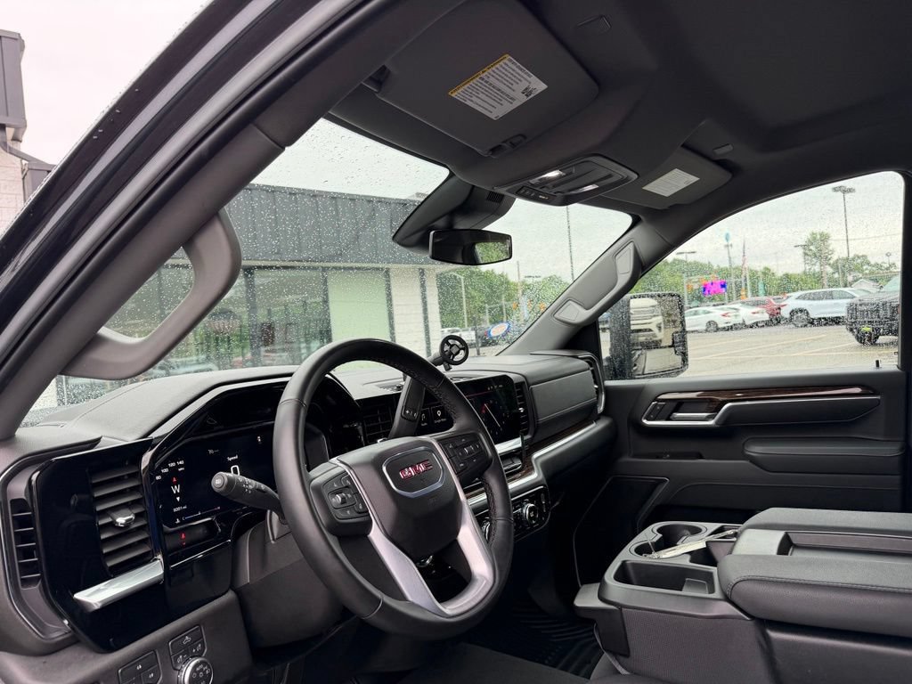 Used 2026 GMC Sierra 2500 SLE w/ SLE Value Package; AWD/4WD image 14