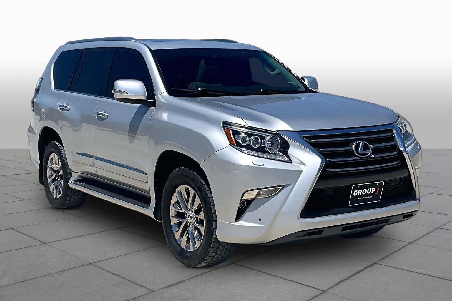 Used 2015 Lexus GX 460 w/ Premium Package AWD/4WD image 3
