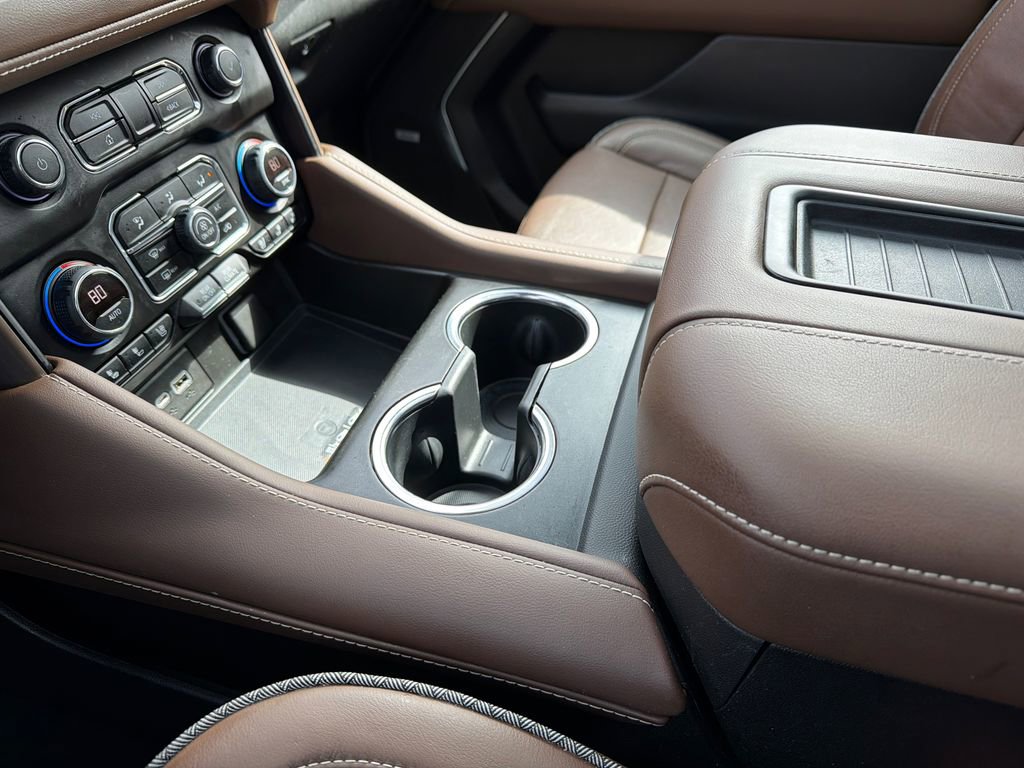 Used 2022 Chevrolet Tahoe High Country image 35