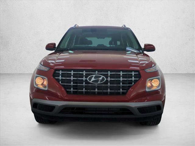 Certified 2025 Hyundai Venue SEL FWD image 6