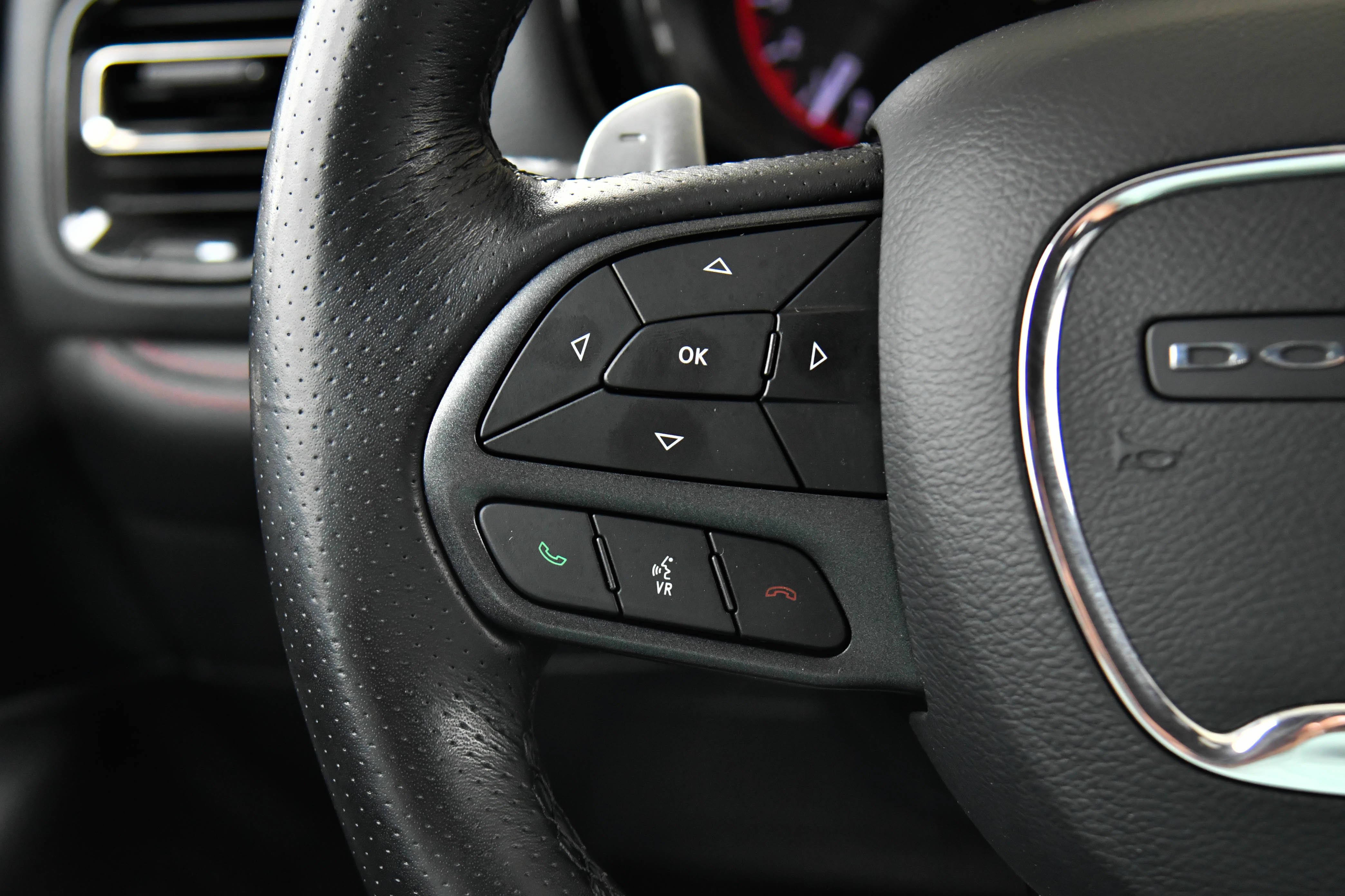 Used 2025 Dodge Durango GT AWD/4WD image 33