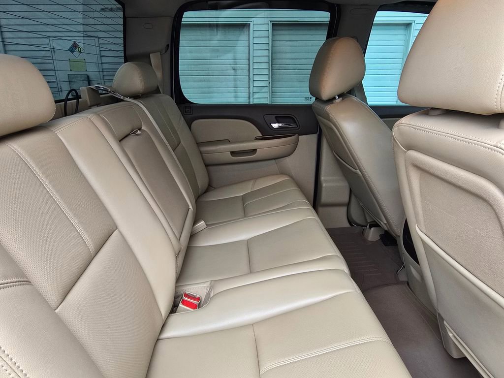 Used 2013 Chevrolet Silverado 2500 LTZ w/ LTZ Plus Package image 48