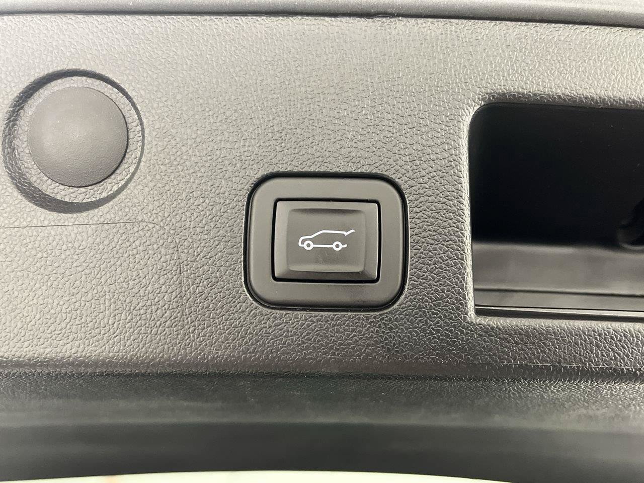 Certified 2026 Chevrolet Equinox LT w/ Convenience Package II AWD/4WD image 33