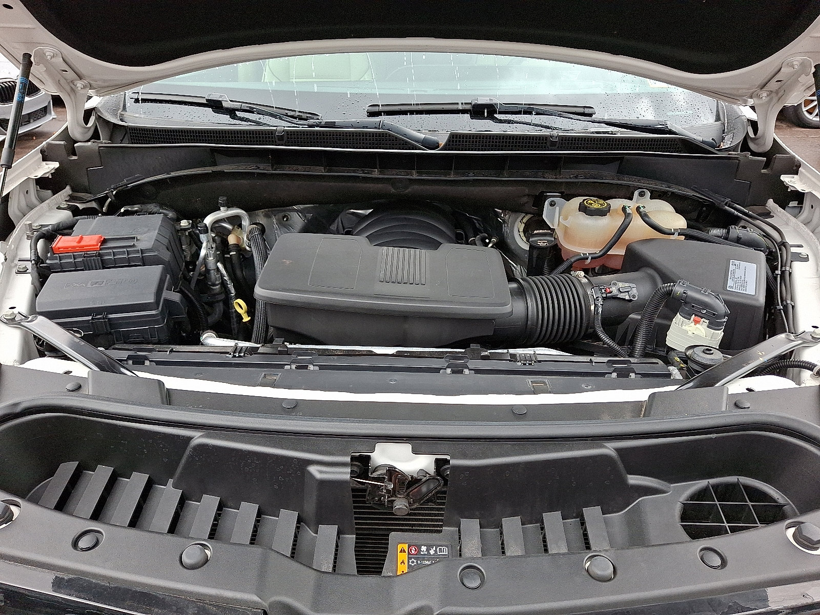 Used 2021 Cadillac Escalade Premium Luxury w/ LPO, Illumination Package image 28