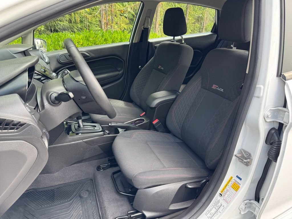 Used 2019 Ford Fiesta ST-Line w/ ST Line Cold Weather Package FWD image 10