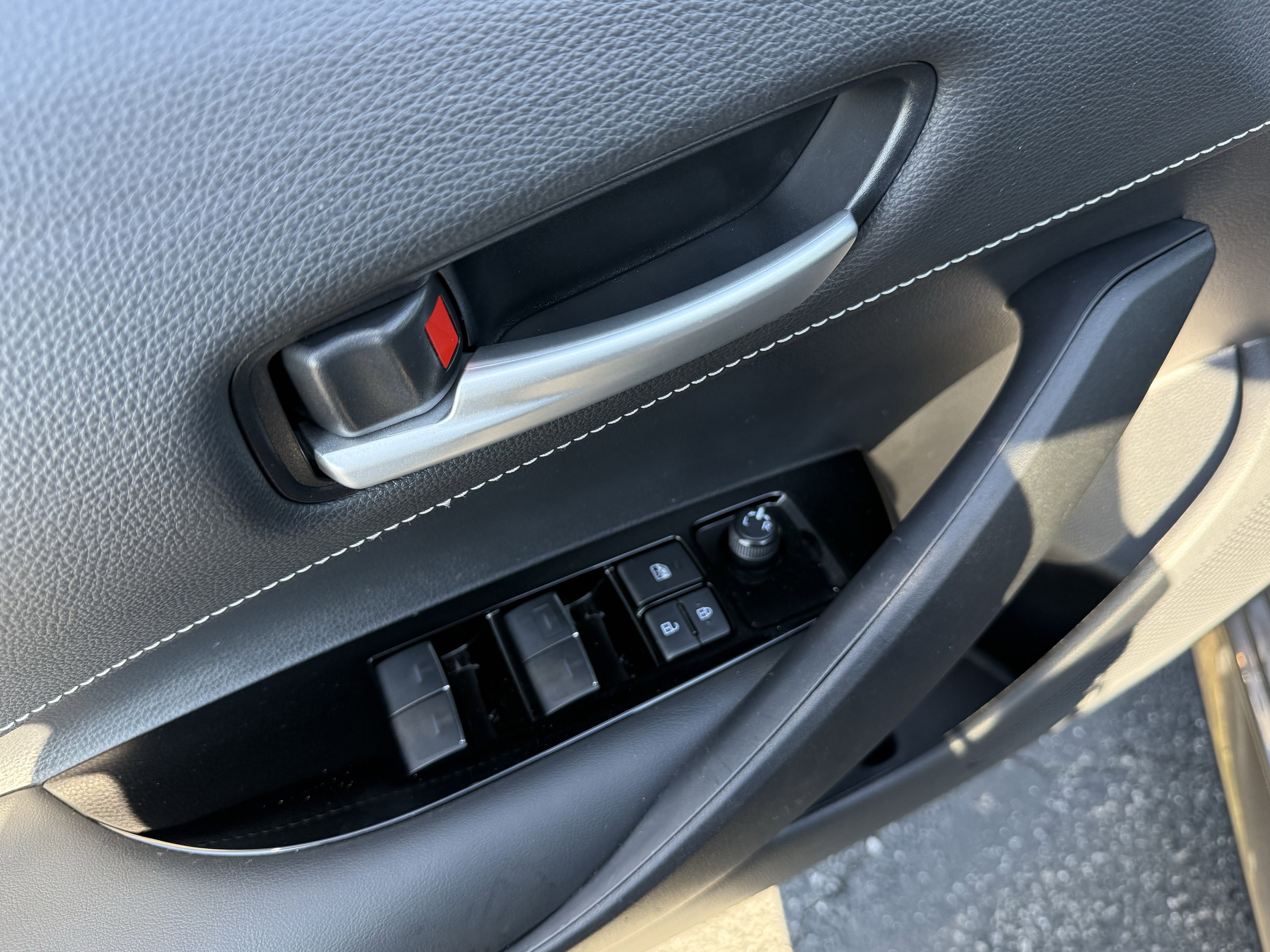 Used 2024 Toyota Corolla SE image 21