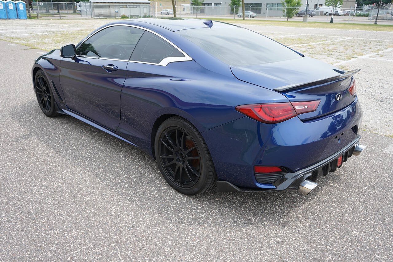 Used 2019 INFINITI Q60 3.0t Luxe AWD/4WD image 12