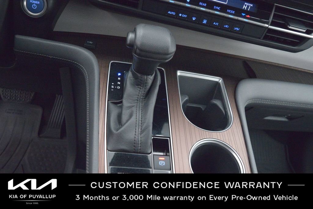 Used 2022 Toyota Sienna LE image 24