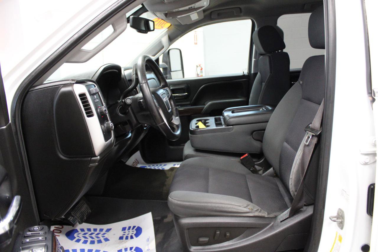 Used 2015 GMC Sierra 2500 SLE w/ SLE Preferred Package image 10
