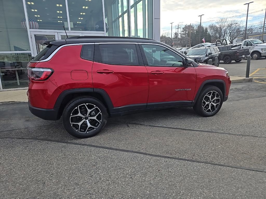 Certified 2025 Jeep Compass Limited image 6